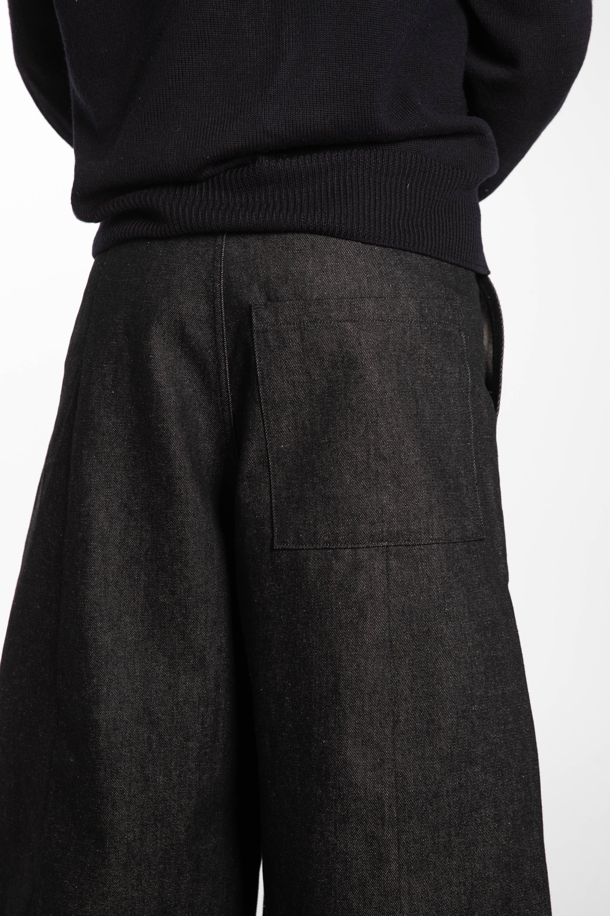 August Denim - Black