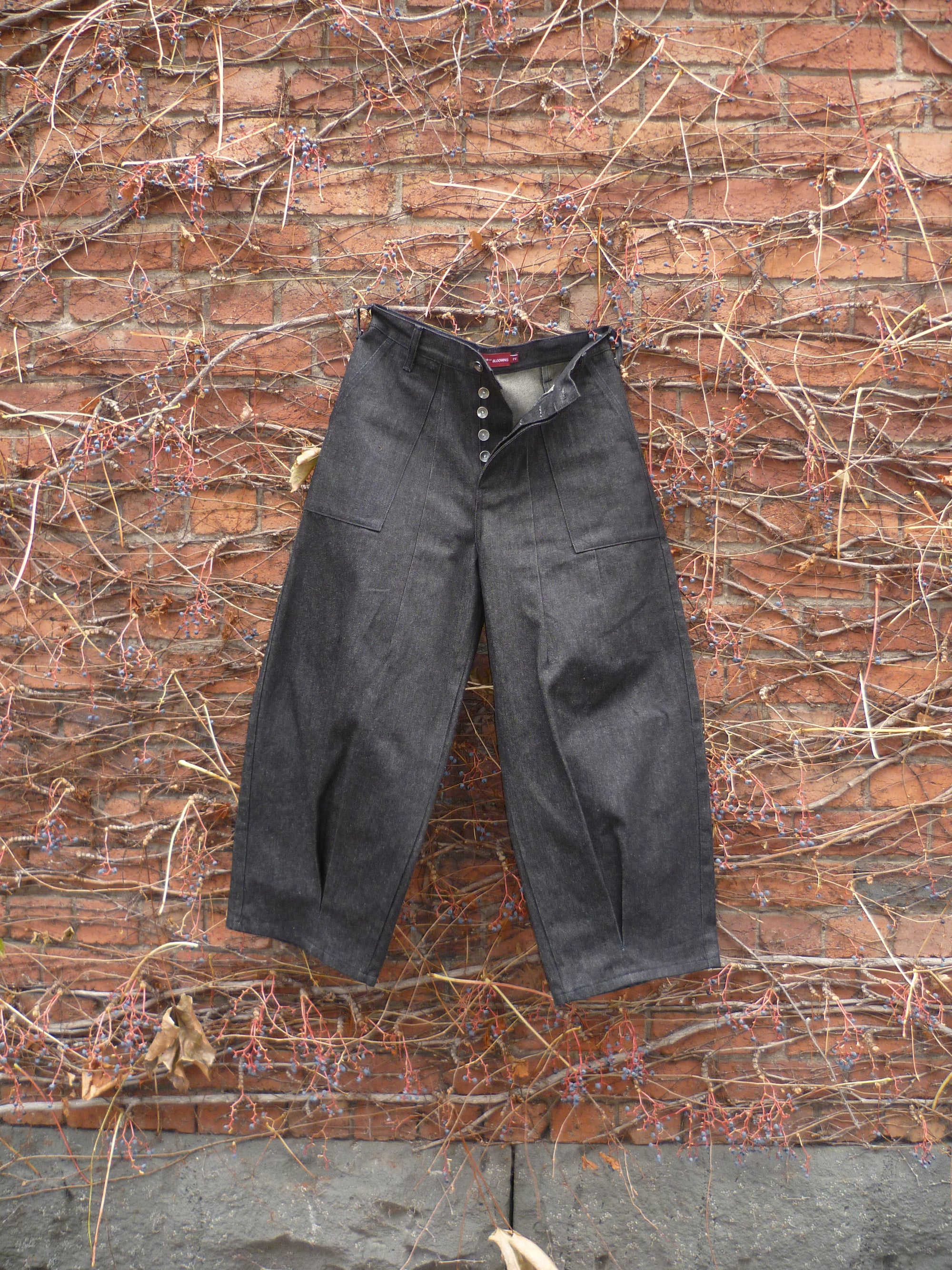 August Denim - Black